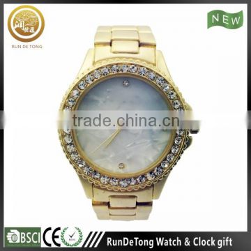 Golden japan movt diamond quartz lady watch with fake MOP dial