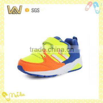 Wholesale fashion girls sports shoes safety shoes