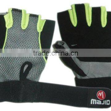 WEIGHT LIFTING GLOVE