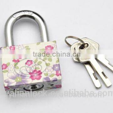 China-made Yalian Brand Flower Painted Square Iron Padlock For Wholesale