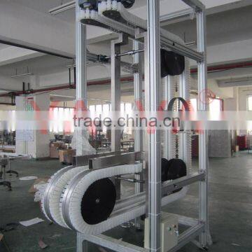 Bottle clamping conveyor system by customized