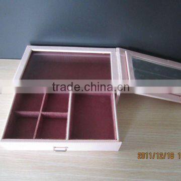 Fashionable and practical cosmetic storage box