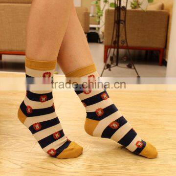 New socks men and socks women socks pure cotton cartoon tube socks Leo couples sock neutral socks wholesale