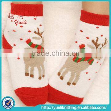 2015 Newest red printed christmas bulk cotton baby sock