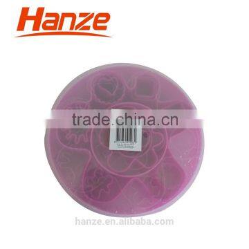 13pcs Different Shape Plastic Pastry Mould Halloween Cookie Cutter Set photo-3