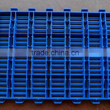 pig plastic flooring