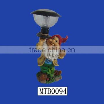 polyresin gnome garden light