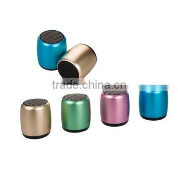 Hot Selling Portable Mini Bluetooth Speaker With Self-timer photo-2