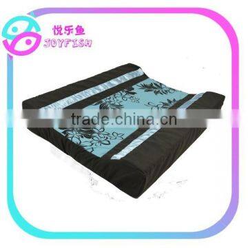 Waterproof Padded Baby Changing Mat photo-6