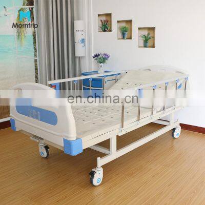 Best Sale Manual One Function Aluminum Alloy Side Rails Luxury Covered Caster Hospital Med Beds With ABS Headboard