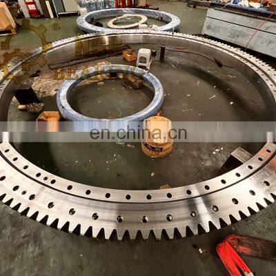 Three-row Cylindrical Roller Bearing for Large Excavator Accessory Slew Ring Bearing Crane Swing Slewing Bearings Price photo-5
