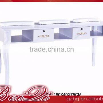 Beiqi Antique European Style White Elegant Manicure Stations for Nail Care, Used Manicure Table for Sale