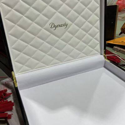 OEM MDF Fiber Board Decoration Luxury Jewelry Box With Glossy or Matte Surface and Inner Soft Cushion photo-2