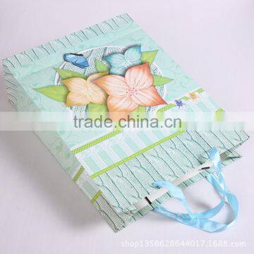 Dongguan gift bag paper bag greeting card pdq printing