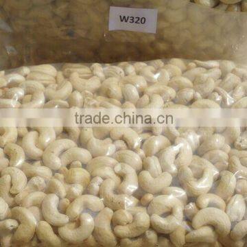 Cashew nuts with delicious taste