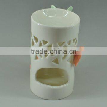 Unique ceramic candlestick of sell like hot cakes