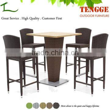 5 Pieces outdoor rattan patio bar set