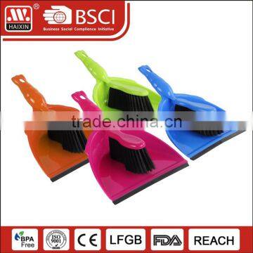 Haixing Plastic dust pan with rubber and hand brush