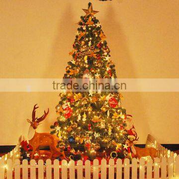 Home and outdoor garden edging decoration 2m to 16m or 6.5ft to 53ft Height artificial large 3d LED Christmas Tree E06 3015