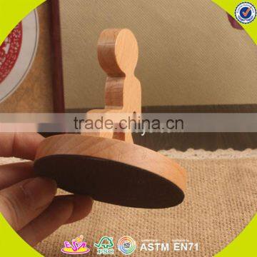 2017 Wholesale High Quality Wooden Humanoid Mobile Phone Holder W02A162 photo-5