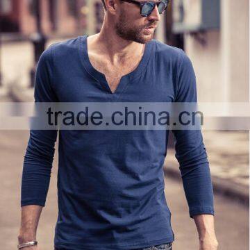 latest high quality long sleeve bulk v-neck T-shirt for man