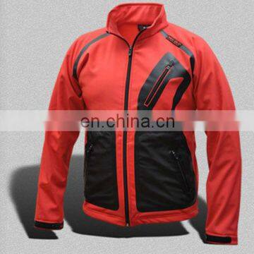 Men 100% Polyester Custom Design Soft Shell Jacket