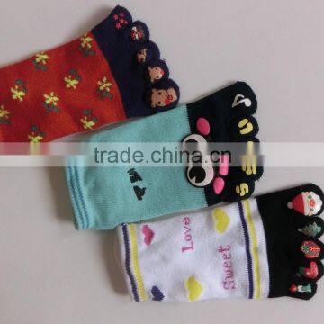 2016 Children's Knit Five Toe Socks Cartoon Socks Quality Choice photo-2