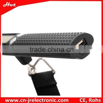 2016 New Launched Travel Products From Original Factory New Technology Power Bank With Luggage Scale and Led Torch photo-3