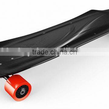 2016 New carbon fiber electric skateboard with dual in-wheel motor