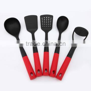 2015 hot sale product nylon kitchen utensils wholesale