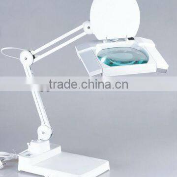 Magnifying Lamp