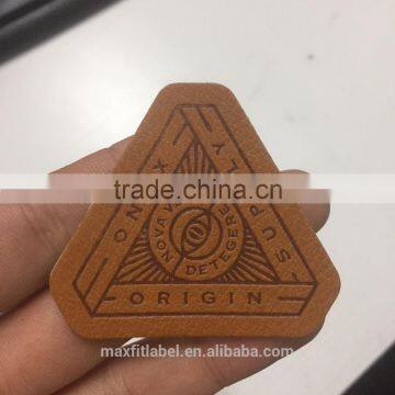 2016 Customized logo leather patch high quality embossed PU leather labels