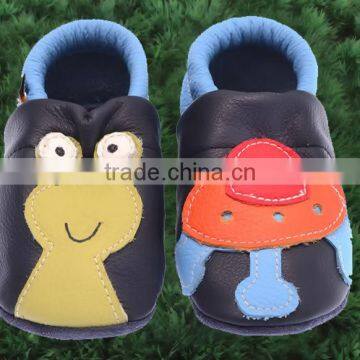 crib baby shoes