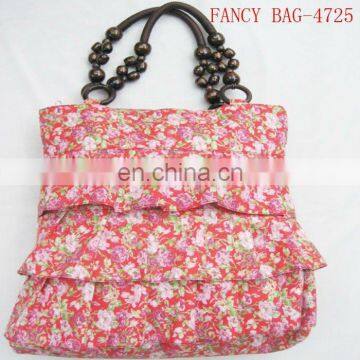 novel kilt shape beach handbag