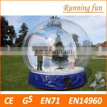 Hot sale outdoor snow globe inflatable decorations, christmas inflatable snow globe