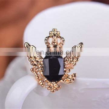 Luxurious Crown Black Rhinestone Metal Brooch Pin