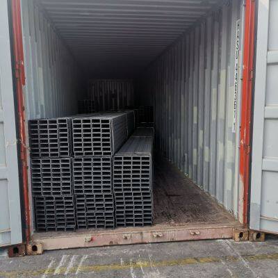 Горячекатаные сварные квадратные трубы 20*20 - 200*200 мм