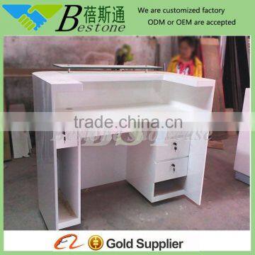 Customized cashier desk for retail store furniture