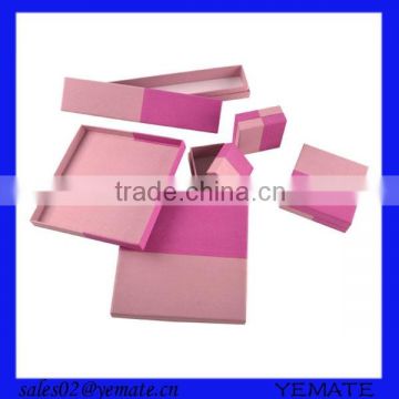 Lid&base shape handmade cardboard paper necklace gift box in pink color printing