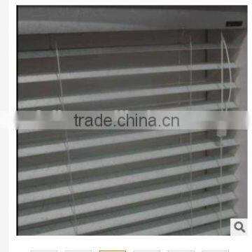 25mm Pvc Blind S Shape Slat With Emboss Flower/roller Blind photo-2