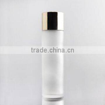 Round Glass Lotion Bottle With Silver Cap photo-3