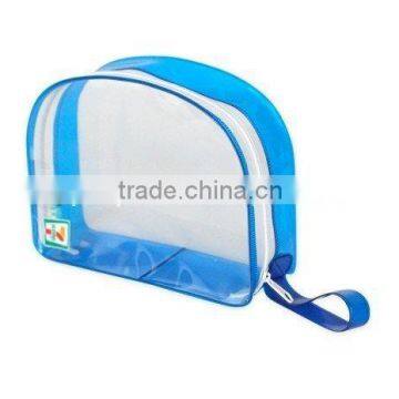 clear plastic cosmetic bag