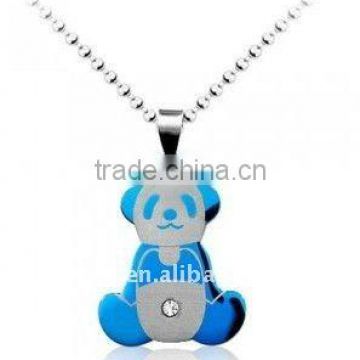 fashion Stainless steel Titanium pendant (little bear pendant))