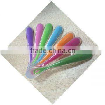 Alibaba china professional heat resistant spoon for baby