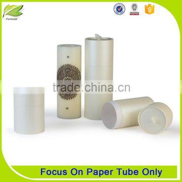 Round recycled label for tube packaing candle