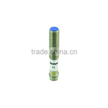 M8 Plug series Flush standard inductive proximity sensor with short body