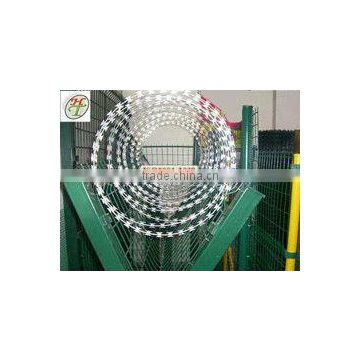 BTO-22 hot dip galvanized blade razor wire high security fence top rolls outside diameter 760mm