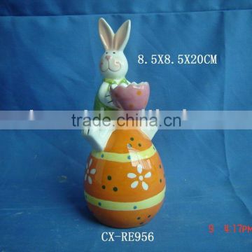 dolomite rabbit on egg deco