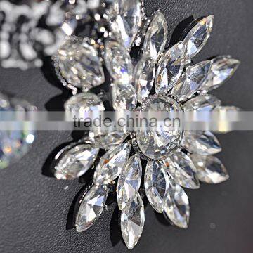 Women Fashion Crystal Gem Stone Flowers Pendant Chain Necklace photo-3
