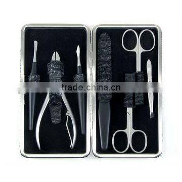 Dovo 7 piece Manicure Set w/ Black Sharkskin Case